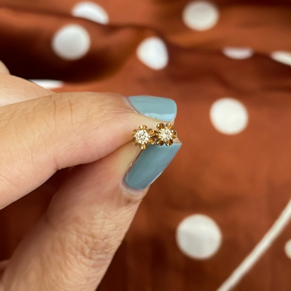 14k Gold Diamond Buttercup Studs